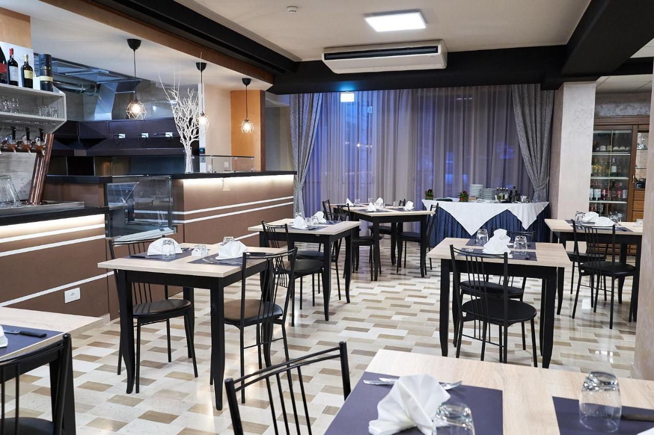 La Casa Del Pellegrino 호텔 마노펠로 외부 사진